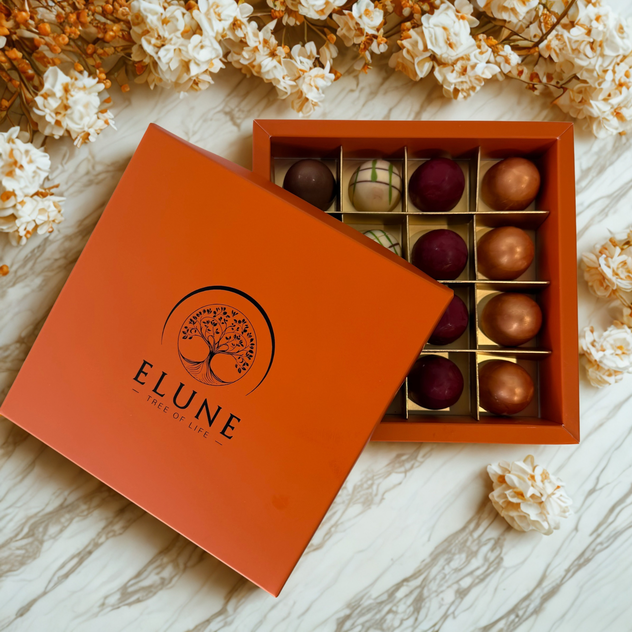Luxury Chocolate Box By Elune - 16 Pieces