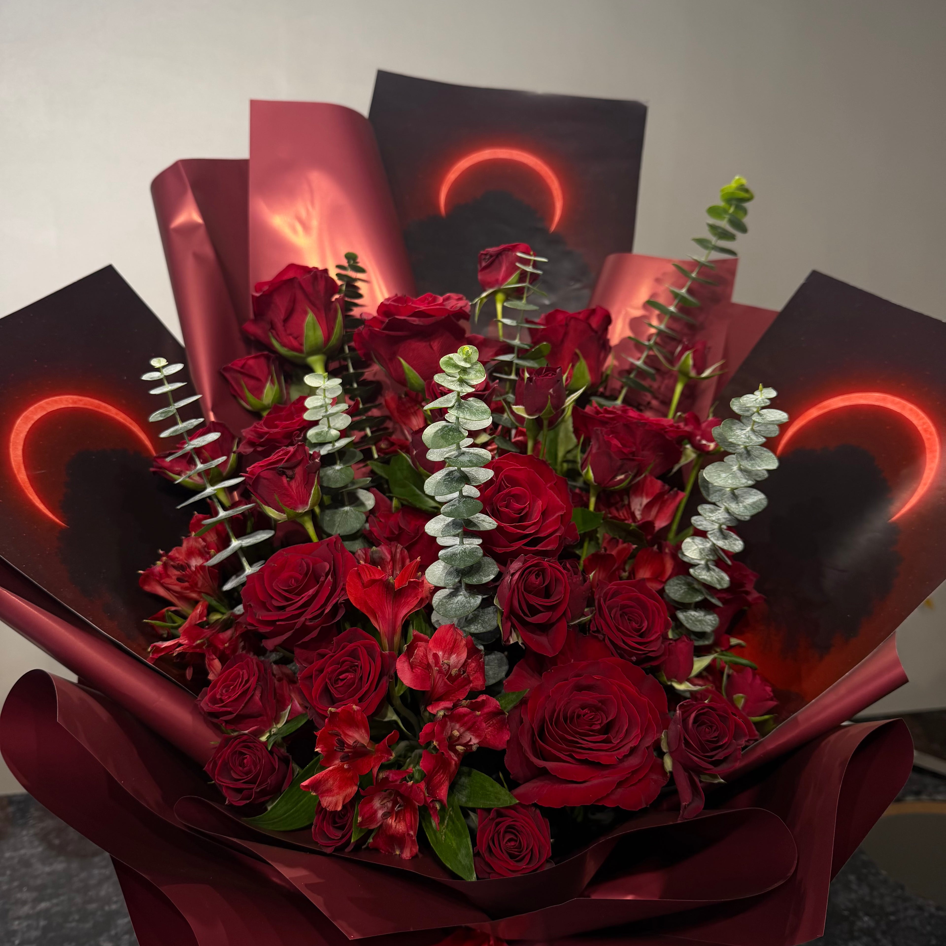 Crimson Moon – Signature Bouquet by Elune