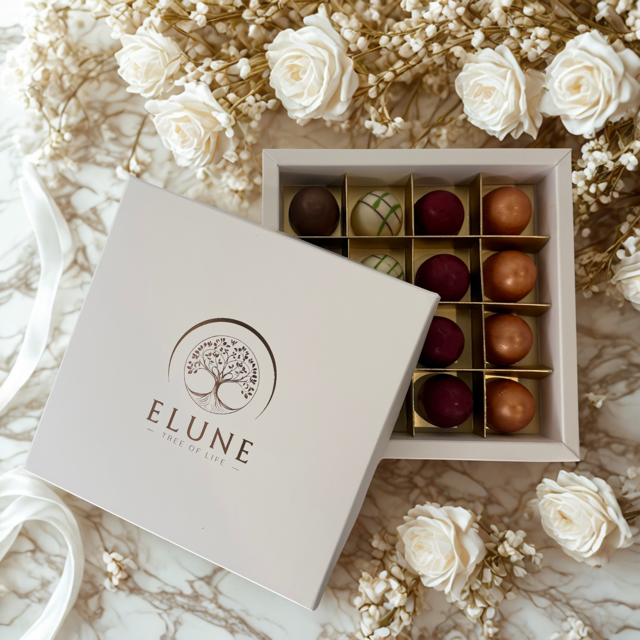 Luxury Chocolate Box By Elune - 16 Pieces