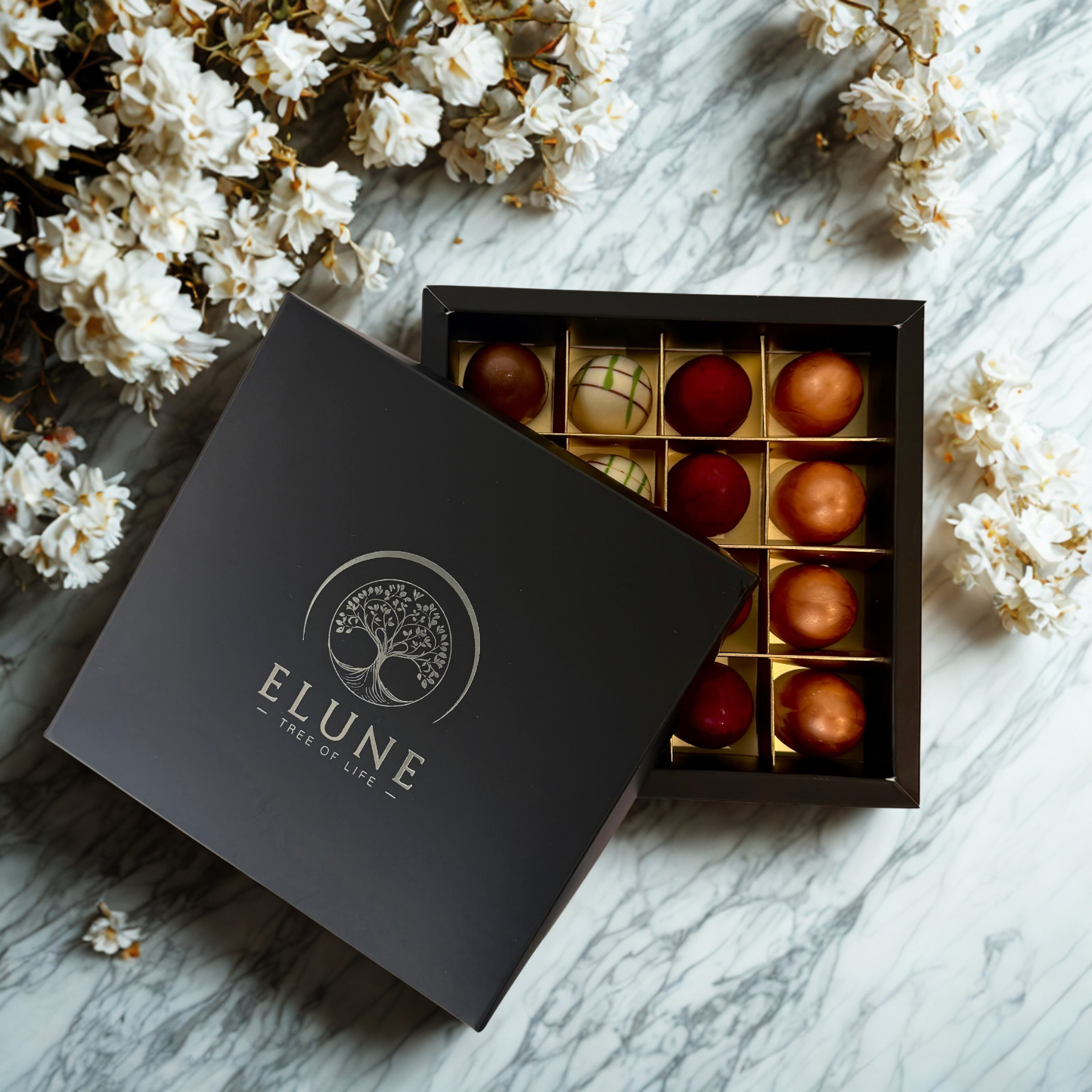 Luxury Chocolate Box By Elune - 16 Pieces